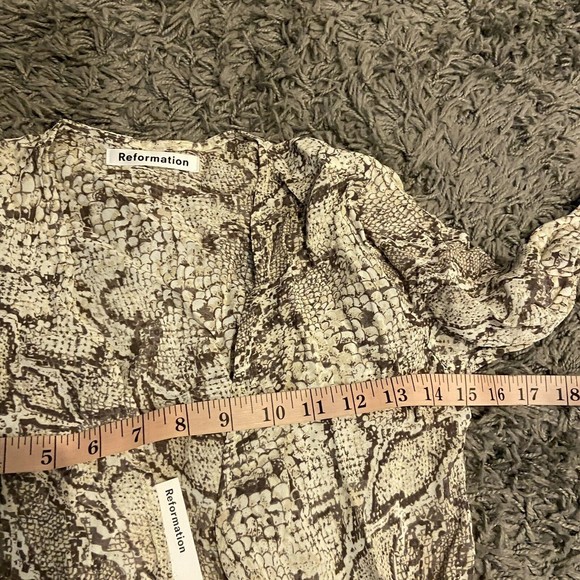 Reformation NEW Jaz Wrap Midi Dress In Python Size XS - Picture 14 of 16